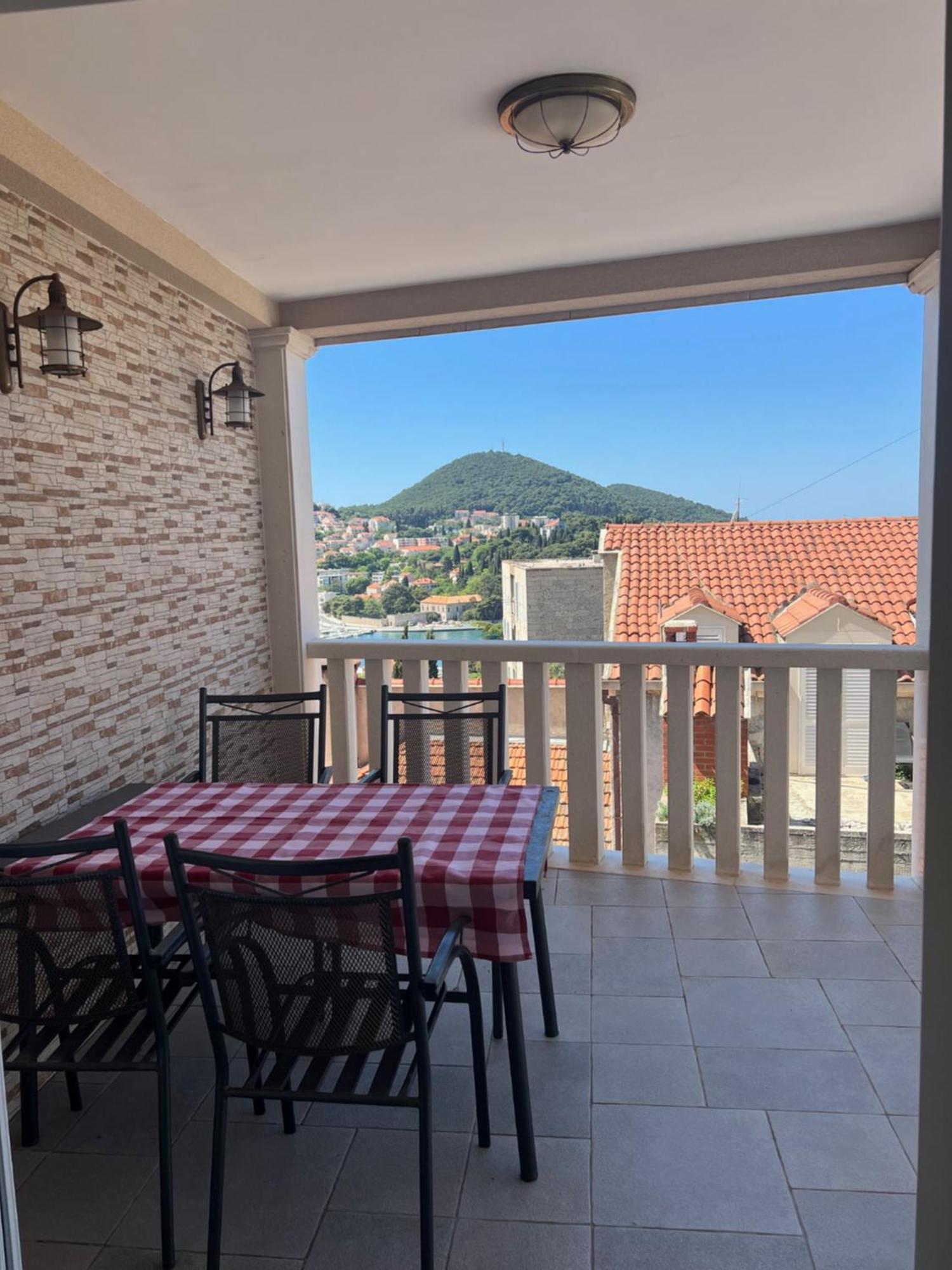 Apartment Violeta 1 With Private Terrace Dubrovnik Eksteriør bilde